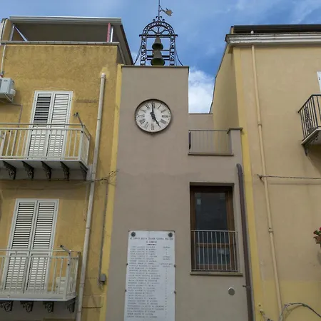 La Casa In Piazza Apartment